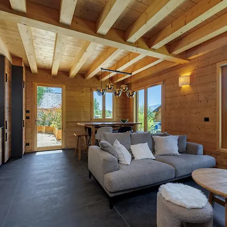 Cozy With Terrace Peaceful Nature Views Bluffy